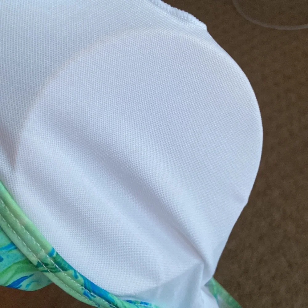 Two piece bathing suits - Picture 5 of 11